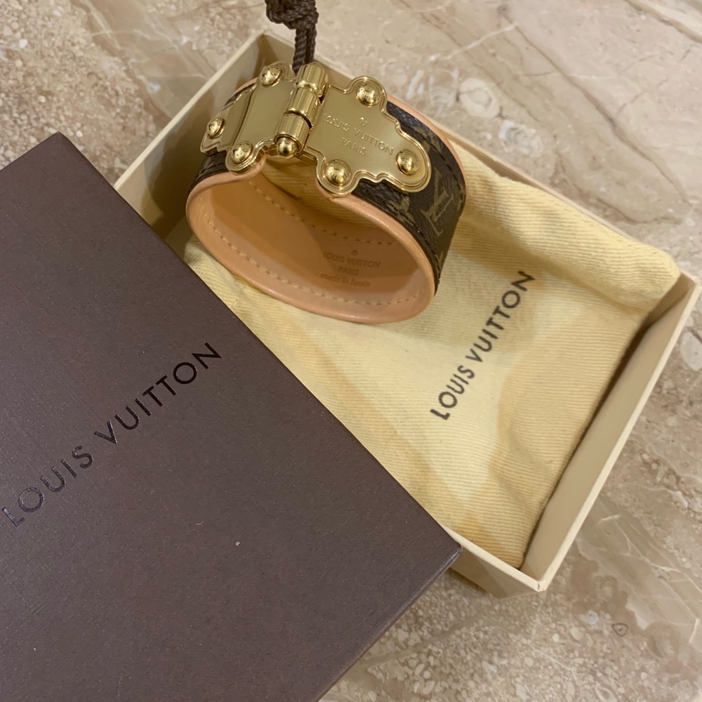 Louis Vuitton bracelet